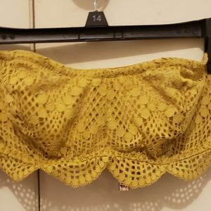 Victoria's Secret Strapless Brallette